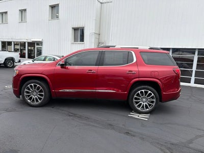2023 GMC Acadia Denali