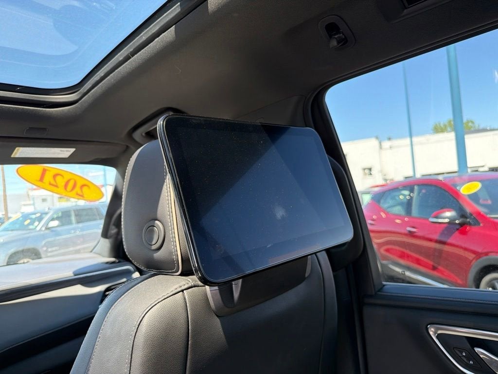 2021 GMC Yukon SLT