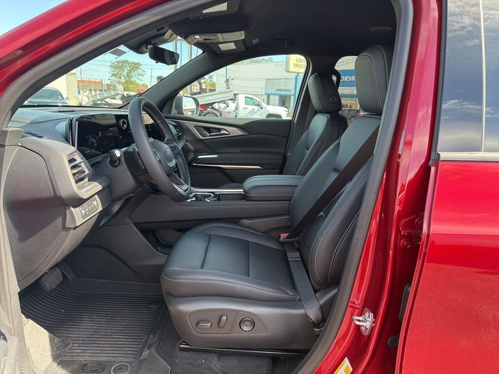 2026 Chevrolet Traverse LT - Photo 15
