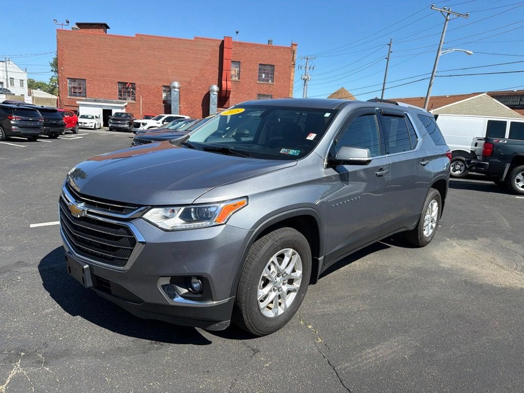 2018 Chevrolet Traverse LT Cloth