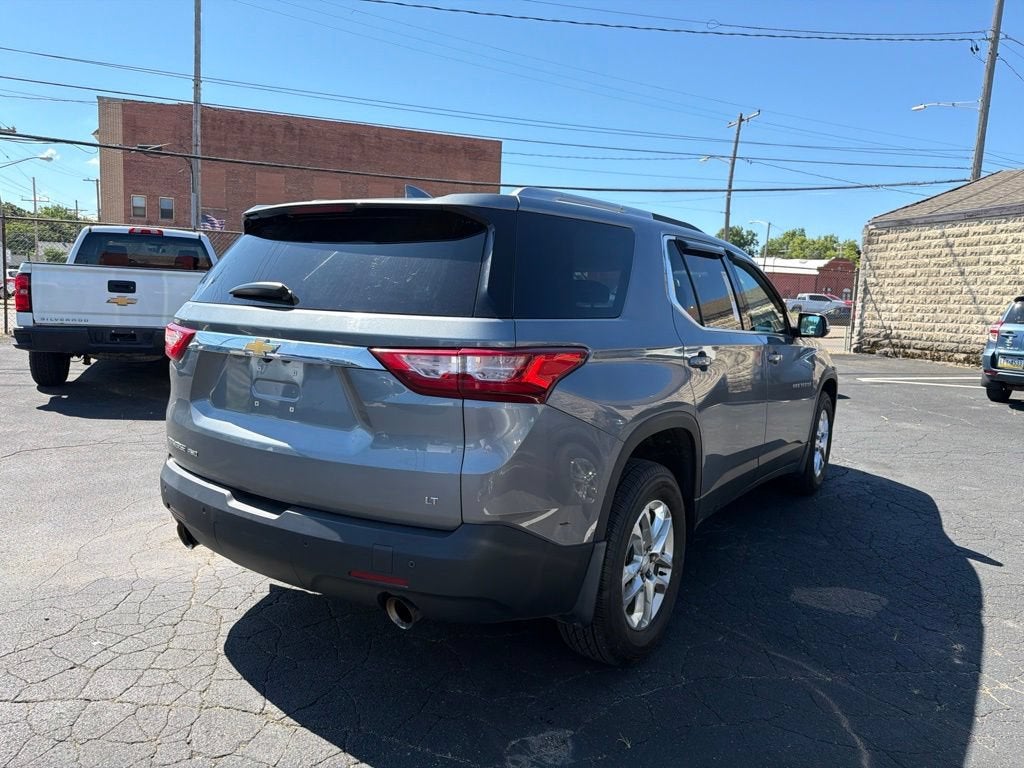 2018 Chevrolet Traverse LT Cloth