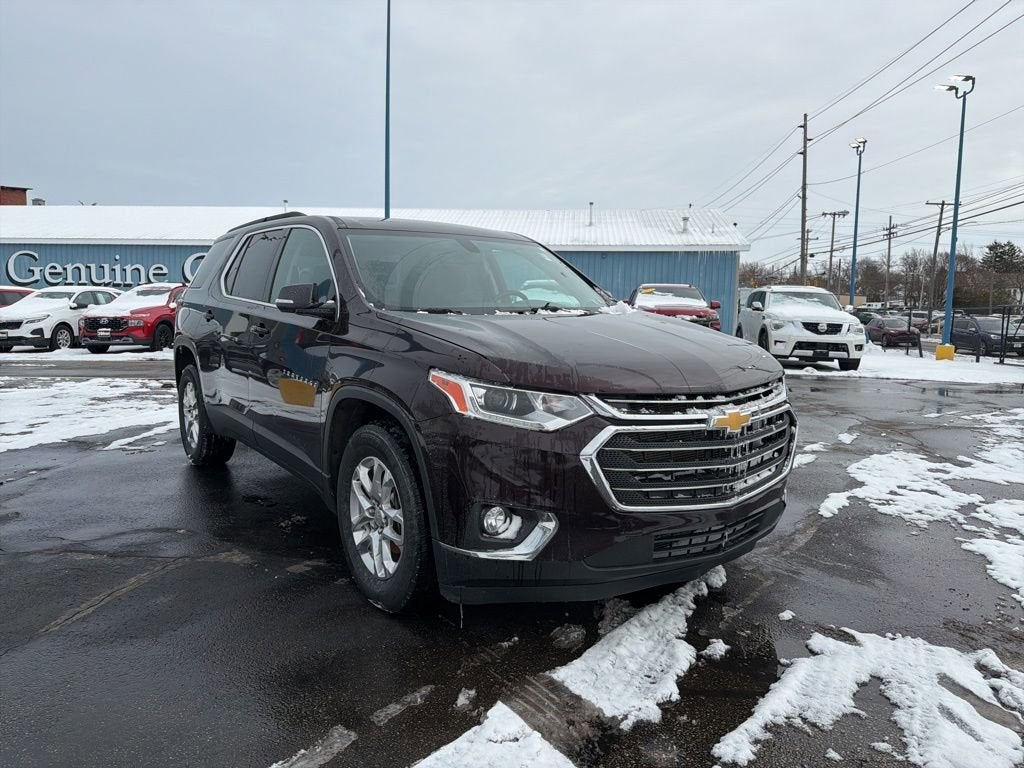 2020 Chevrolet Traverse LT Cloth
