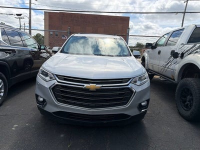 2021 Chevrolet Traverse LT Cloth