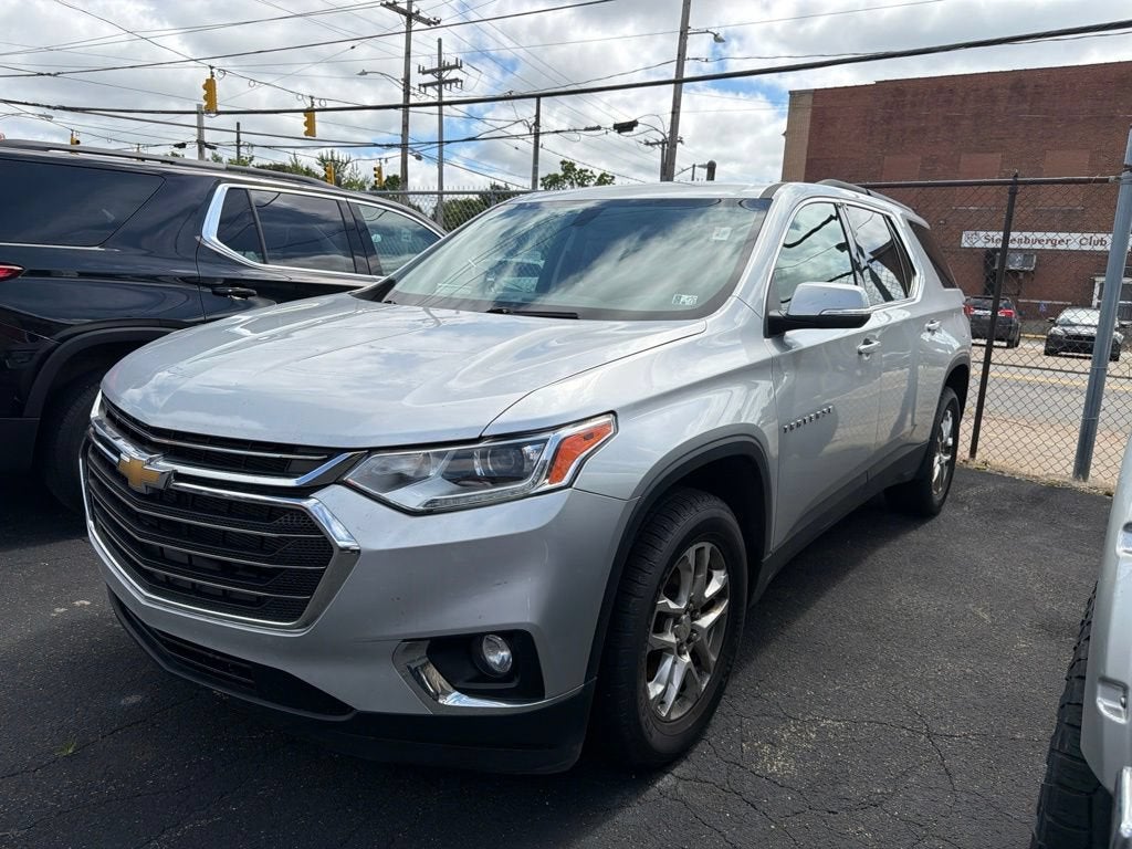 2021 Chevrolet Traverse LT Cloth