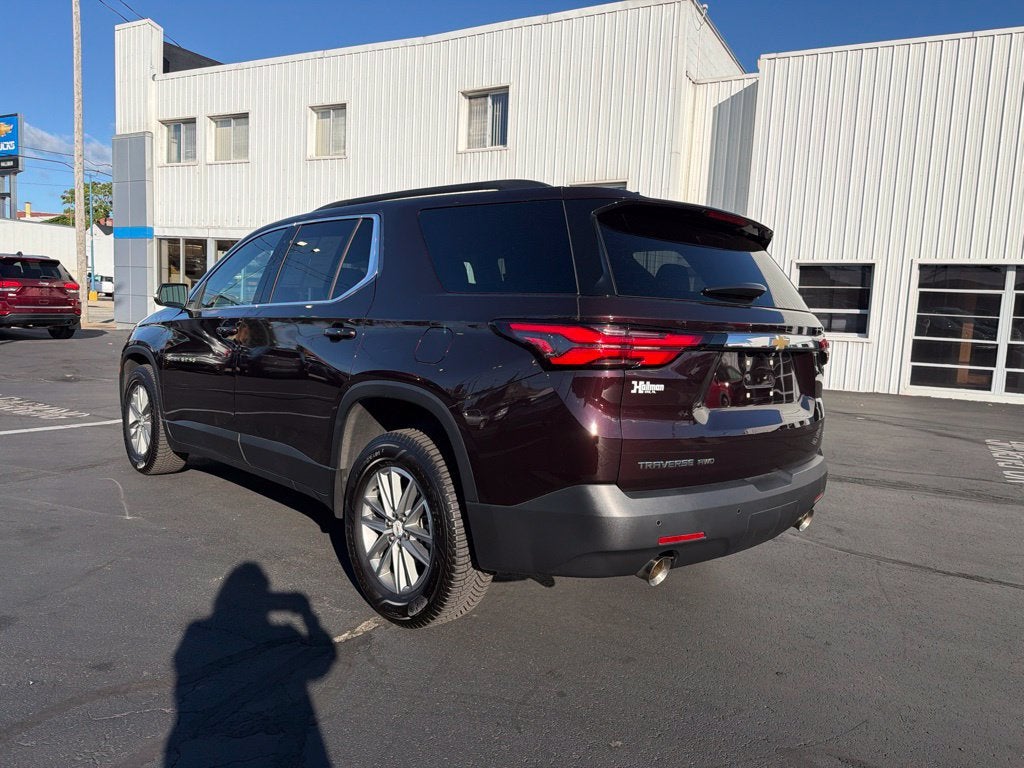 2023 Chevrolet Traverse LT Cloth