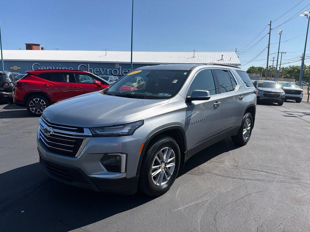 2023 Chevrolet Traverse LT Cloth