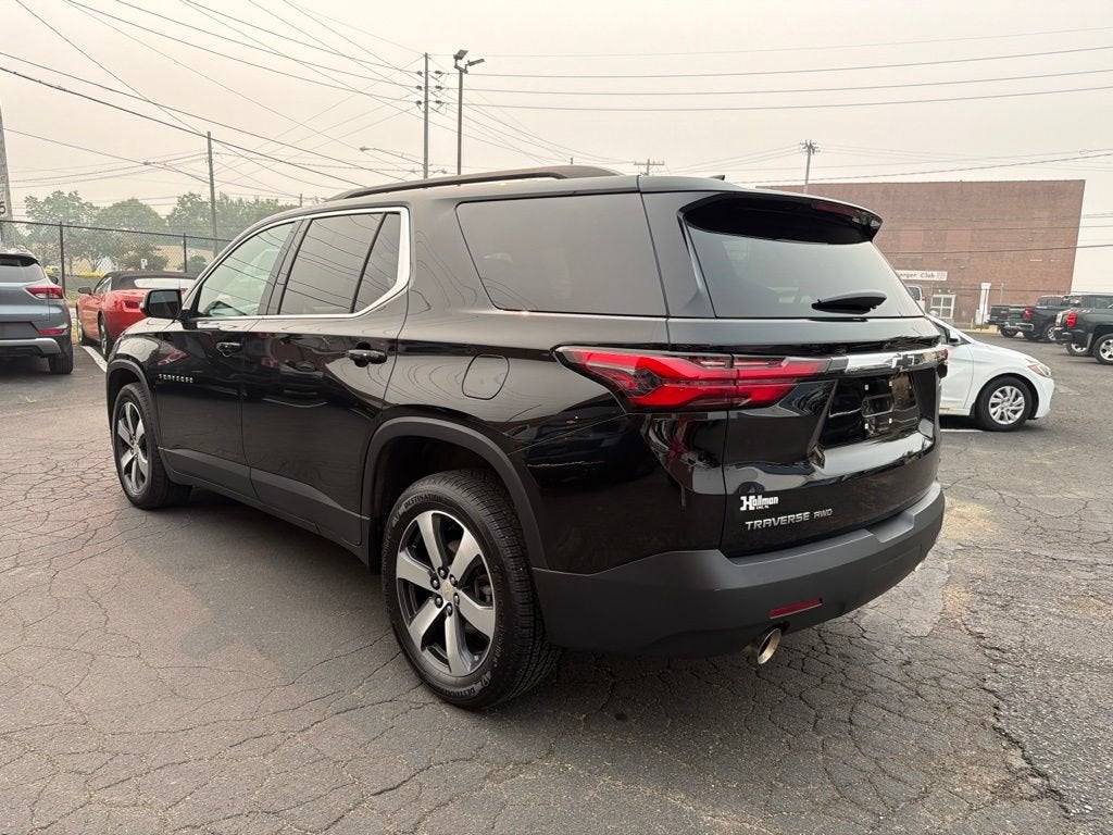 2023 Chevrolet Traverse LT Leather