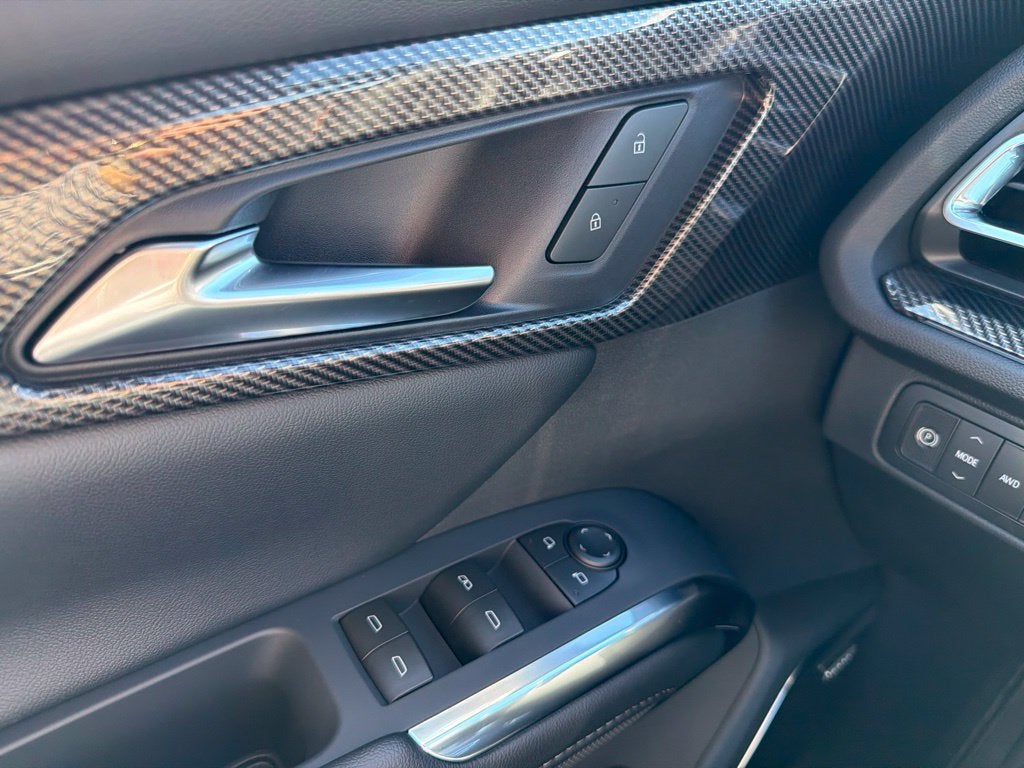 2027 Chevrolet Traverse Z71 - Photo 35