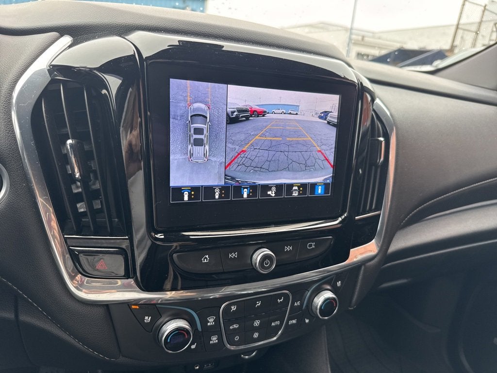 2023 Chevrolet Traverse Premier