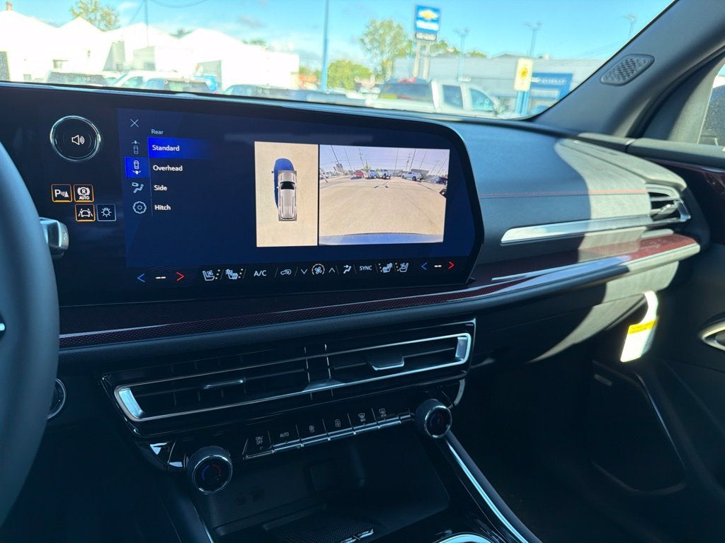 2027 Chevrolet Traverse RS