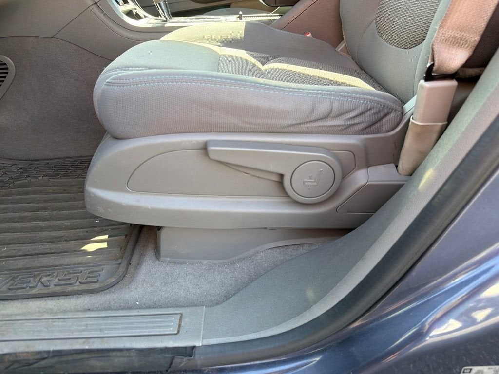 2013 Chevrolet Traverse LS