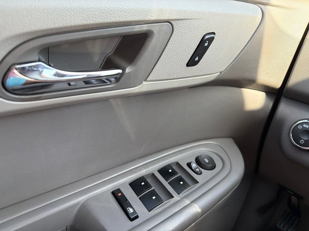 2013 Chevrolet Traverse LS