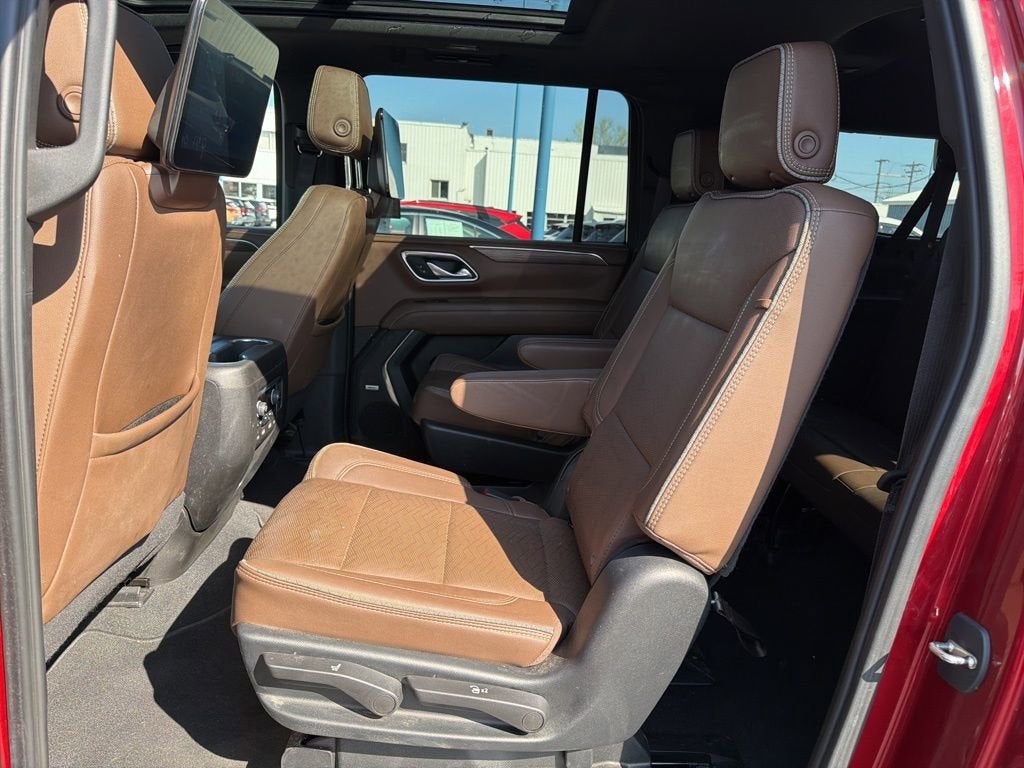 2023 Chevrolet Suburban High Country