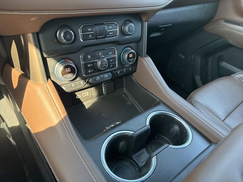 2023 Chevrolet Suburban High Country