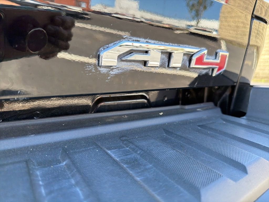 2021 GMC Canyon 4WD AT4 w/Leather