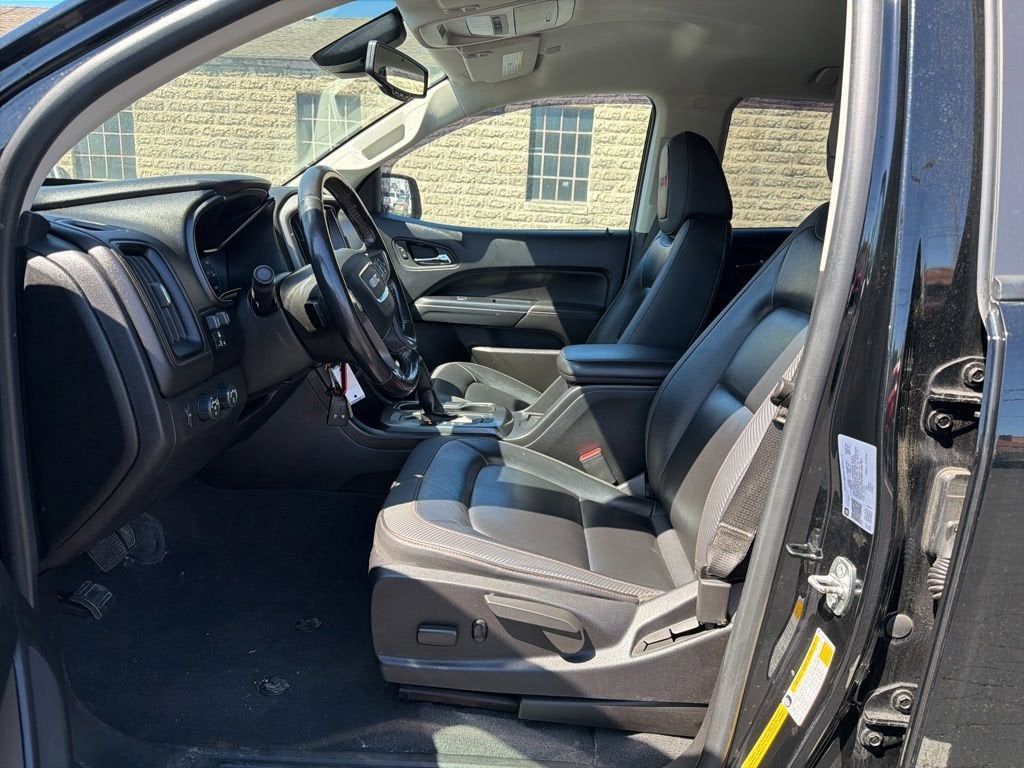 2021 GMC Canyon 4WD AT4 w/Leather