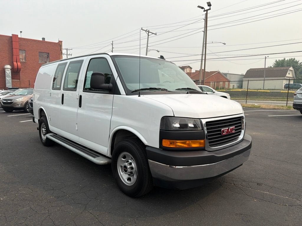 2025 GMC Savana Cargo Work Van