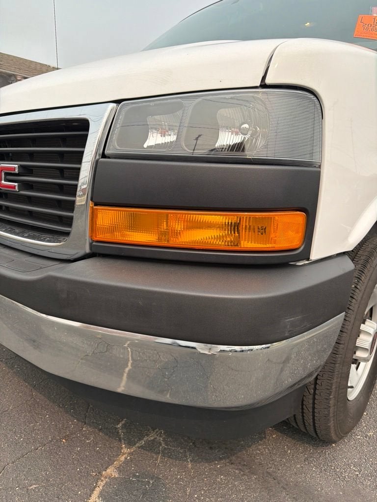 2025 GMC Savana Cargo Work Van
