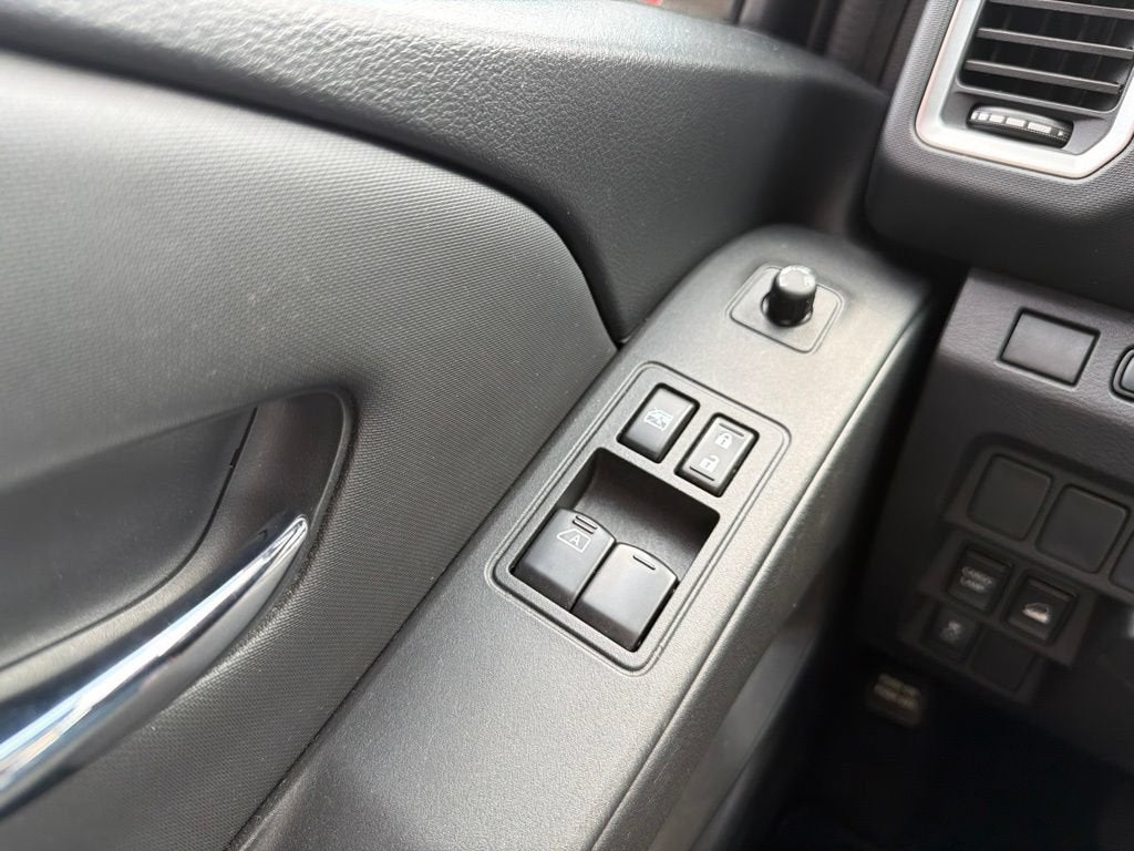2023 Nissan Frontier King Cab SV 4x4