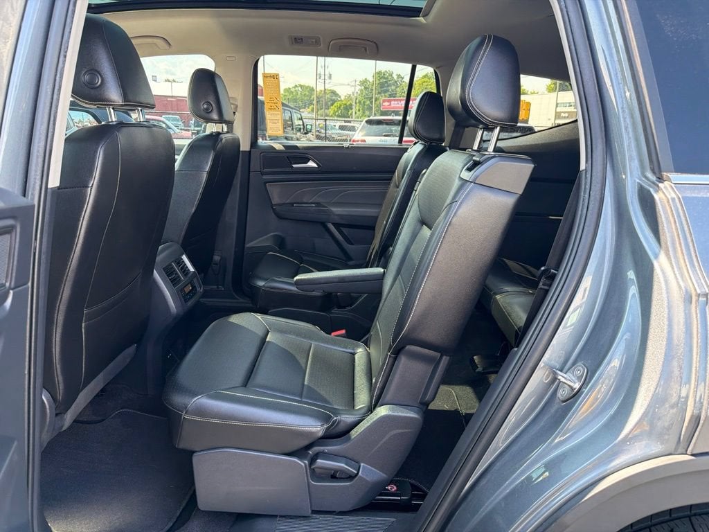 2022 Volkswagen Atlas 3.6L V6 SE w/Technology