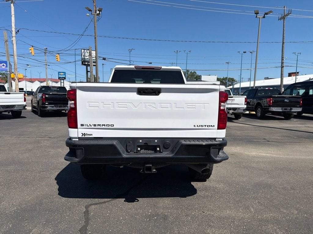 2024 Chevrolet Silverado 2500 HD Custom