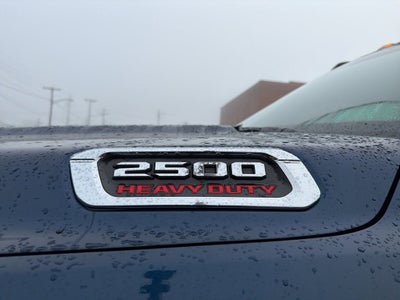 2022 RAM 2500 Tradesman Crew Cab 4x4 6'4" Box