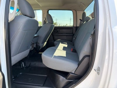 2018 RAM 2500 Tradesman Crew Cab 4x4 6'4" Box