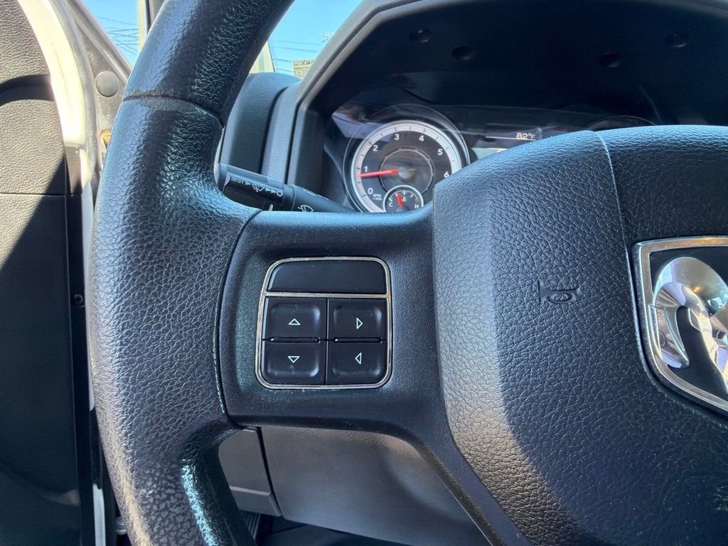 2018 RAM 2500 Tradesman Crew Cab 4x4 6'4" Box