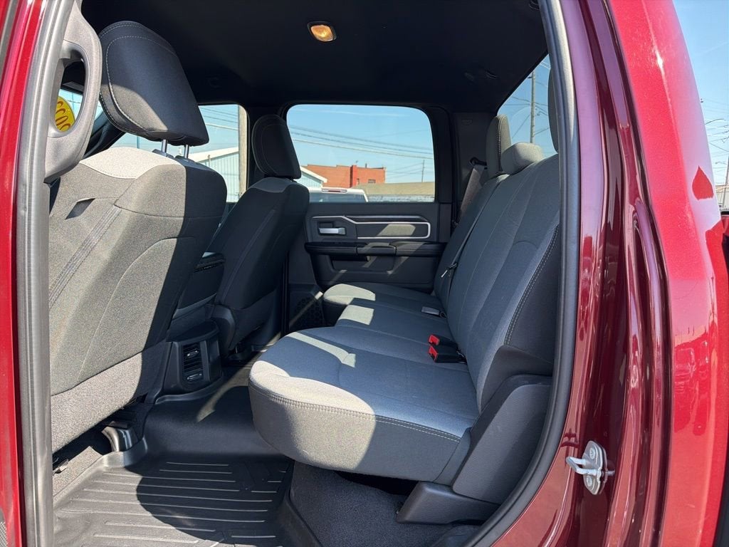2022 RAM 2500 Big Horn Crew Cab 4x4 6'4" Box