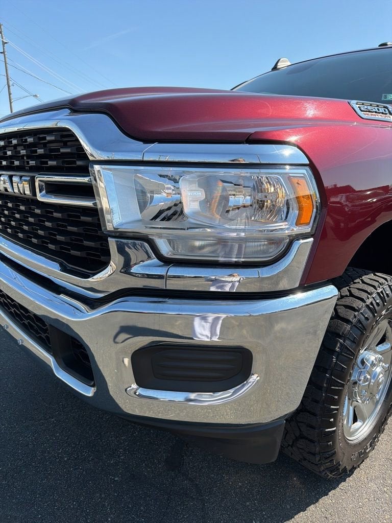 2022 RAM 2500 Big Horn Crew Cab 4x4 6'4" Box
