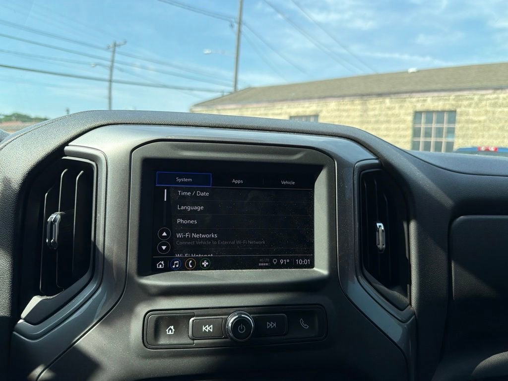 2024 Chevrolet Silverado 1500 Custom Trail Boss