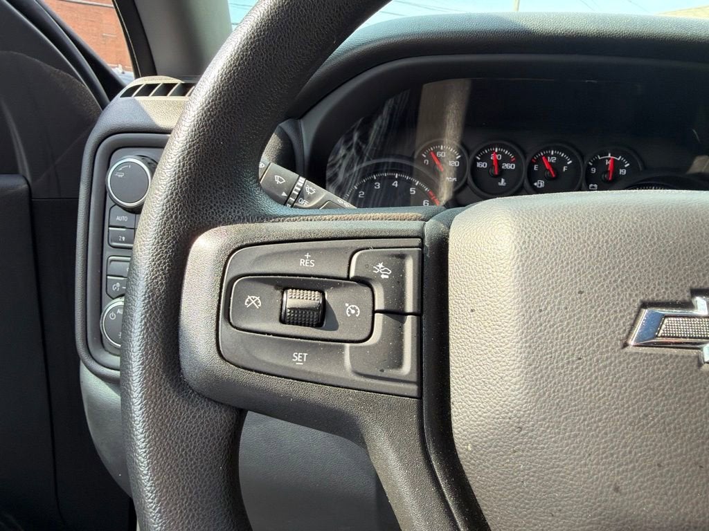 2024 Chevrolet Silverado 1500 Custom Trail Boss