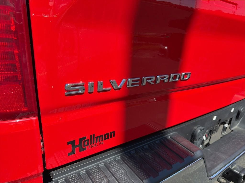 2023 Chevrolet Silverado 1500 LT (2FL)