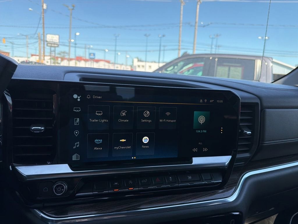 2023 Chevrolet Silverado 1500 LT (2FL)