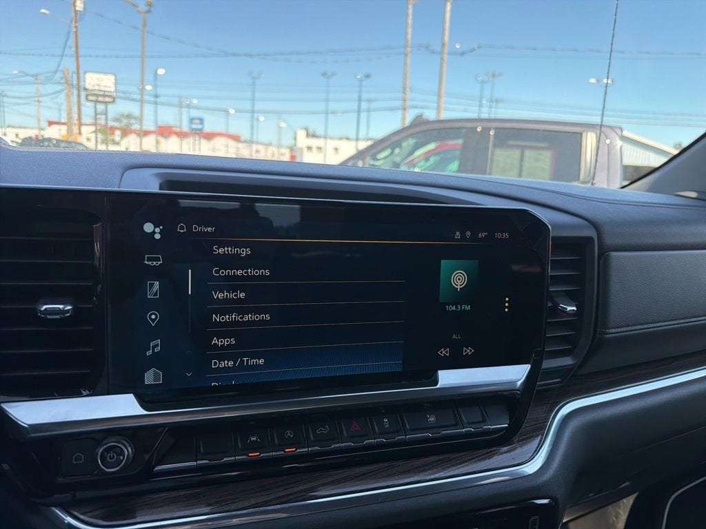 2023 Chevrolet Silverado 1500 LT (2FL)
