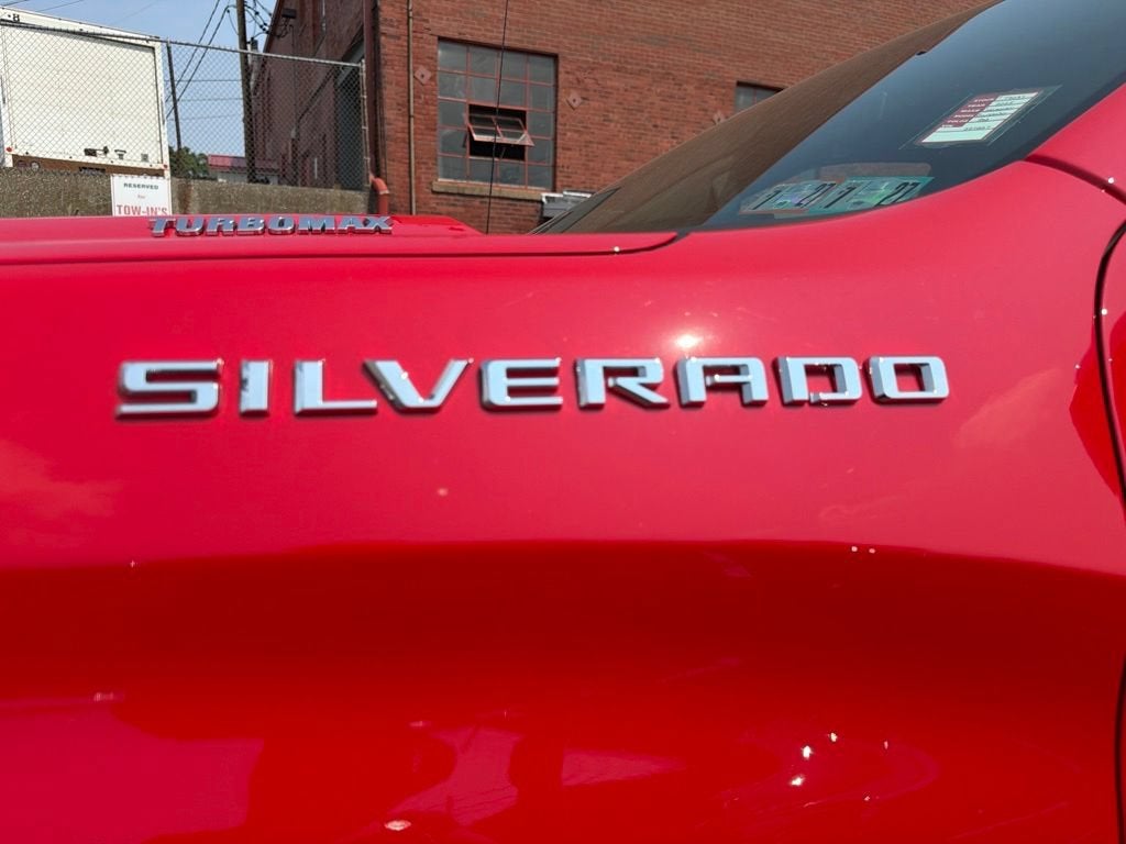 2025 Chevrolet Silverado 1500 LT (2FL)