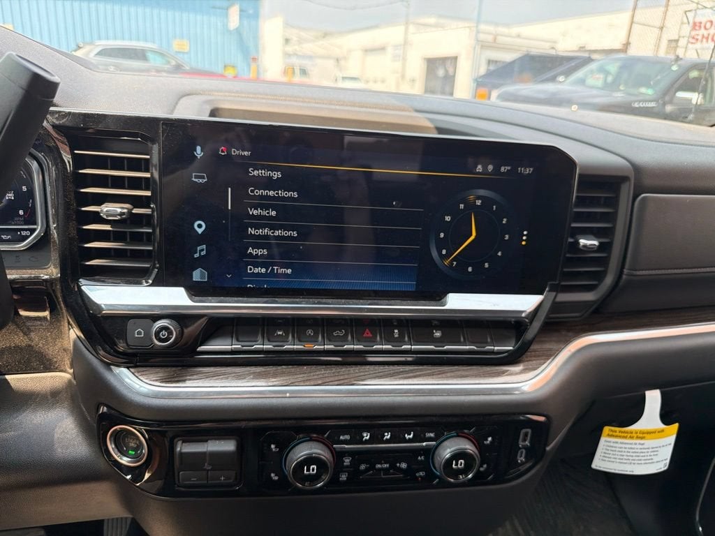 2025 Chevrolet Silverado 1500 LT (2FL)