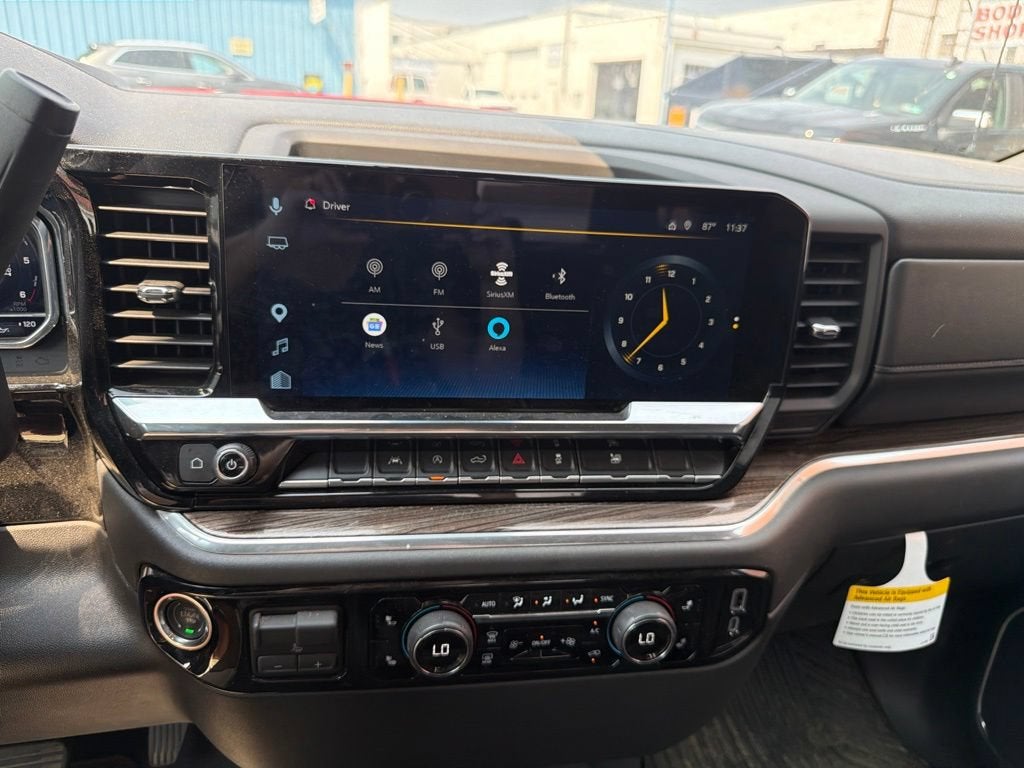 2025 Chevrolet Silverado 1500 LT (2FL)
