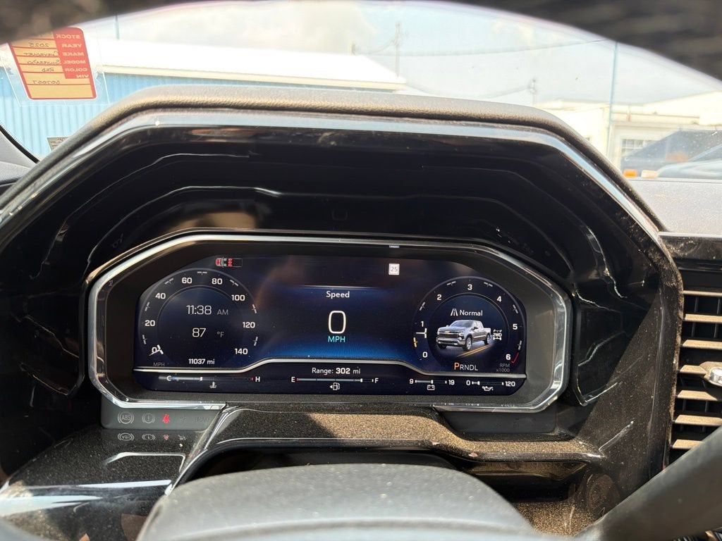 2025 Chevrolet Silverado 1500 LT (2FL)