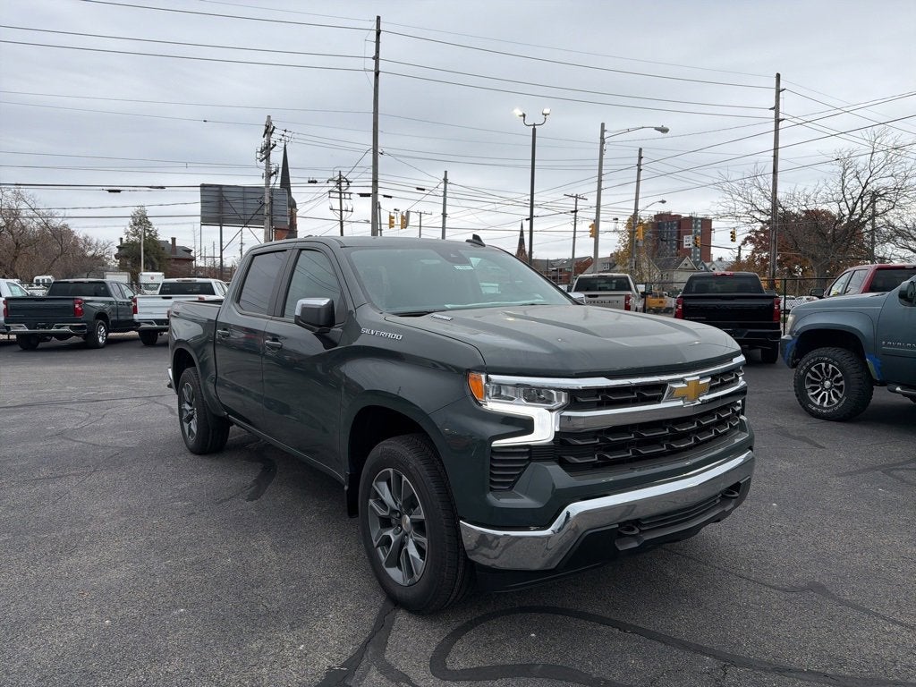 2026 Chevrolet Silverado 1500 LT (2FL)