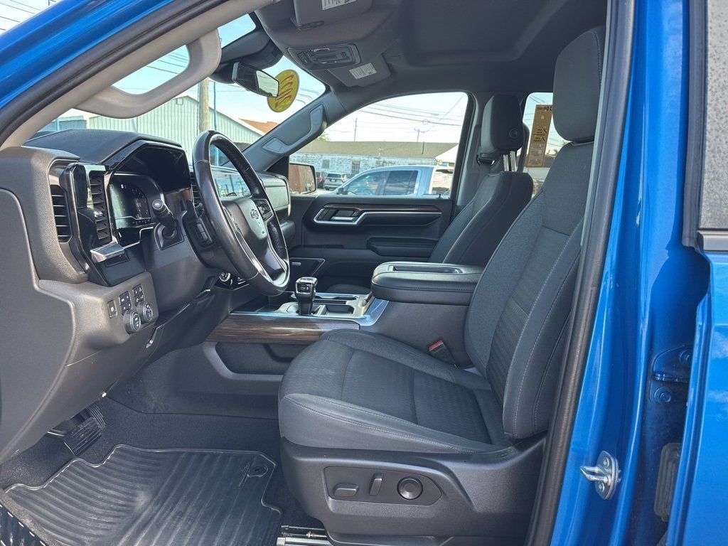 2022 Chevrolet Silverado 1500 RST