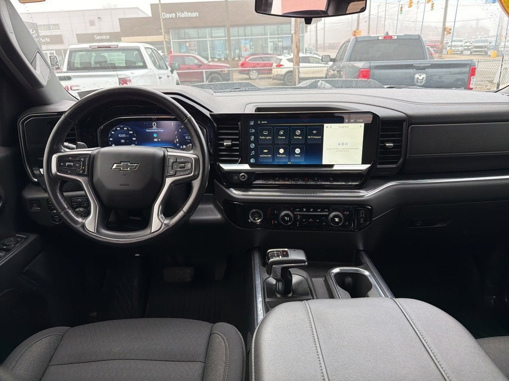 2023 Chevrolet Silverado 1500 LT Trail Boss