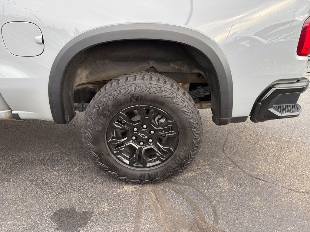 2024 Chevrolet Silverado 1500 ZR2