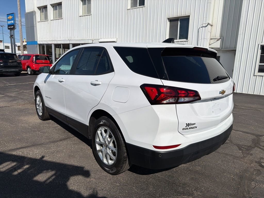 2023 Chevrolet Equinox LS