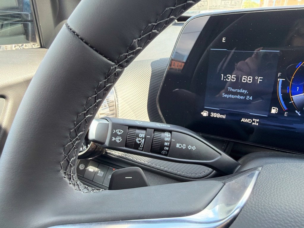 2027 Chevrolet Equinox LT - Photo 32