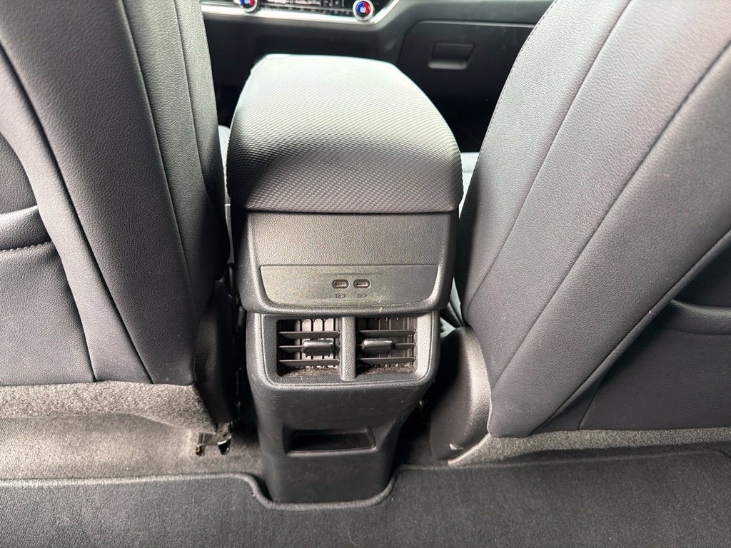 2026 Chevrolet Equinox LT - Photo 18
