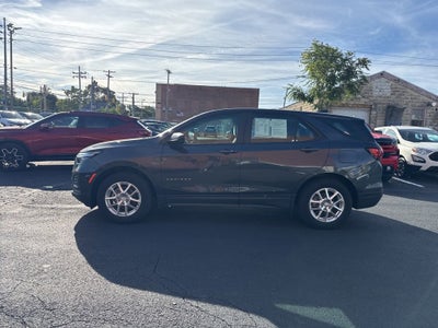 2022 Chevrolet Equinox LS