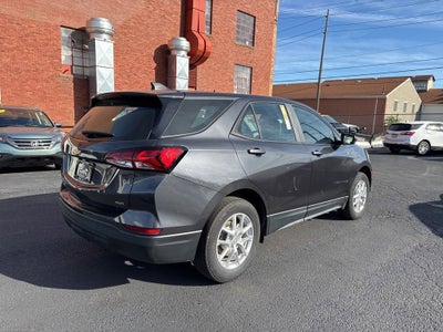 2022 Chevrolet Equinox LS