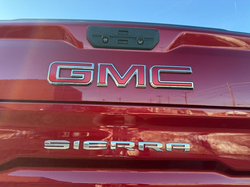 2022 GMC Sierra 1500 Limited AT4