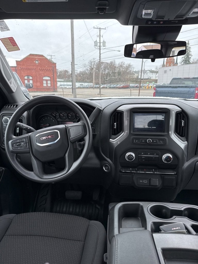 2024 GMC Sierra 1500 Pro